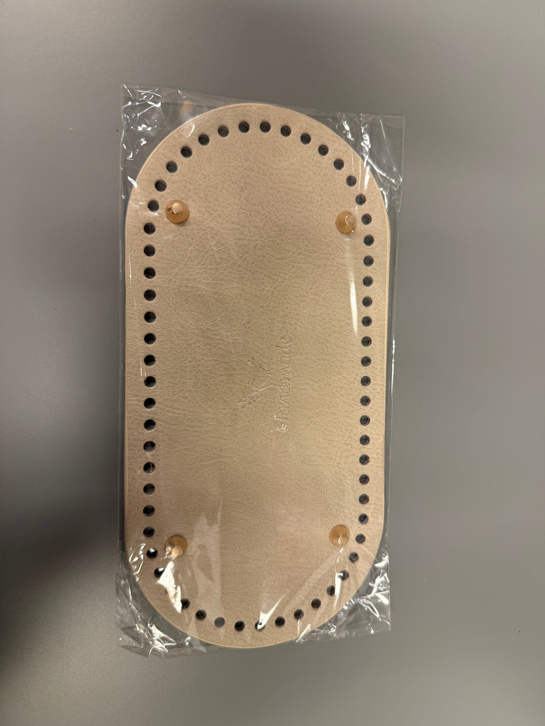 Veskebunn off-white stor